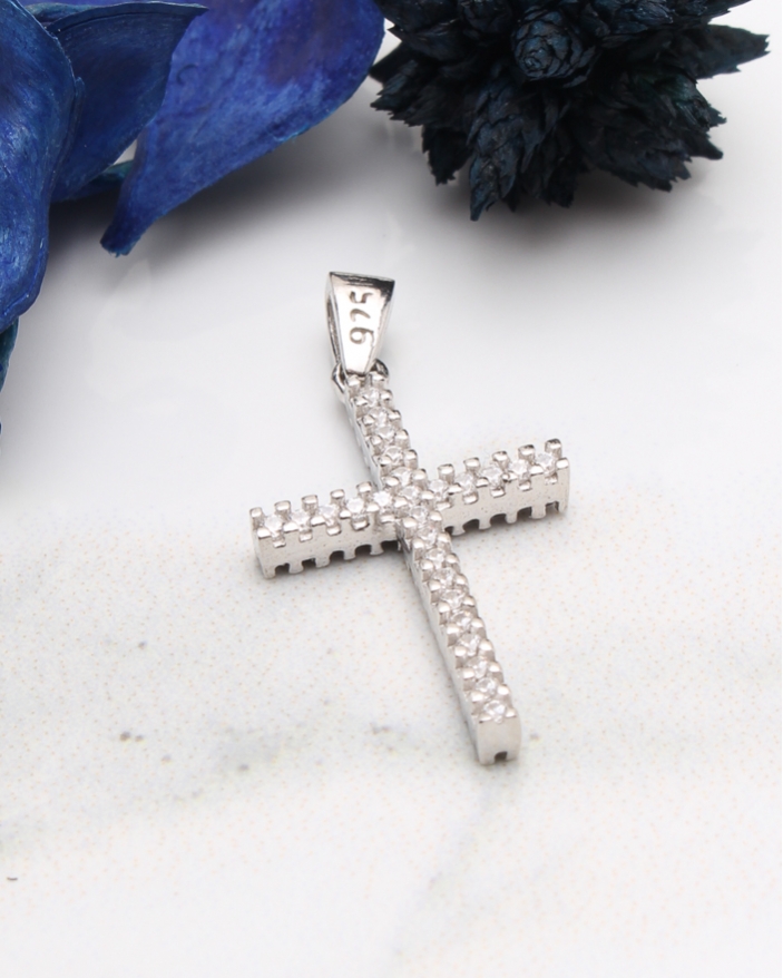 Pandantiv argint cruciulita cod 6-43420. gr1.5