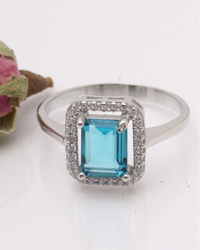Inel argint si cubic zirconia cod 1-42024, gr2.7