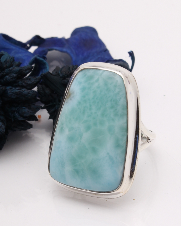 Inel argint cu larimar cod 1-42749, gr8.9