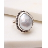 Inel argint cu perla cod 1-48980, gr8.2