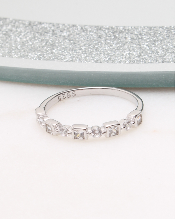 Inel argint si cubic zirconia cod 1-50216, gr1.4