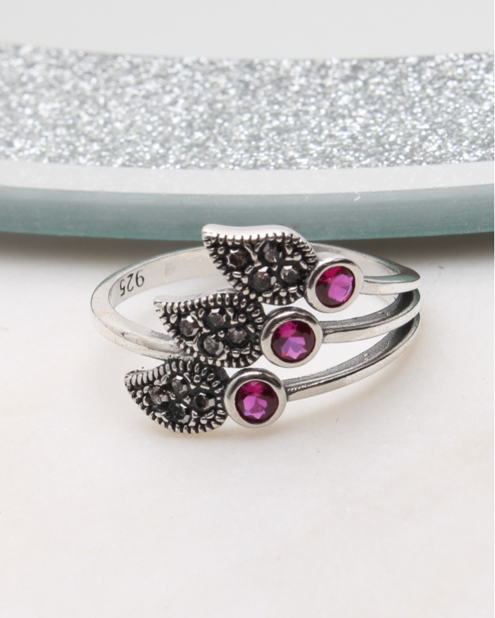 Inel argint cu marcasite cod 1-50932, gr3.2