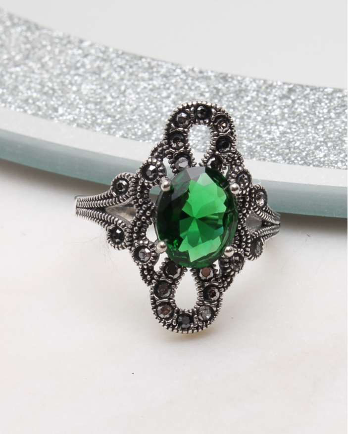 Inel argint cu marcasite cod 1-50947, gr4.1