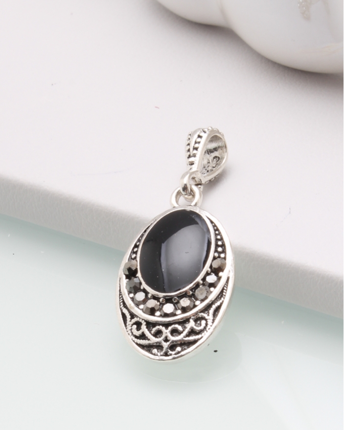 Pandantiv argint cu marcasite cod 6-45071. gr2.1