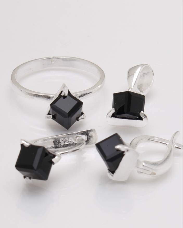 Set argint piatra neagra cod 3-23317, gr6.9