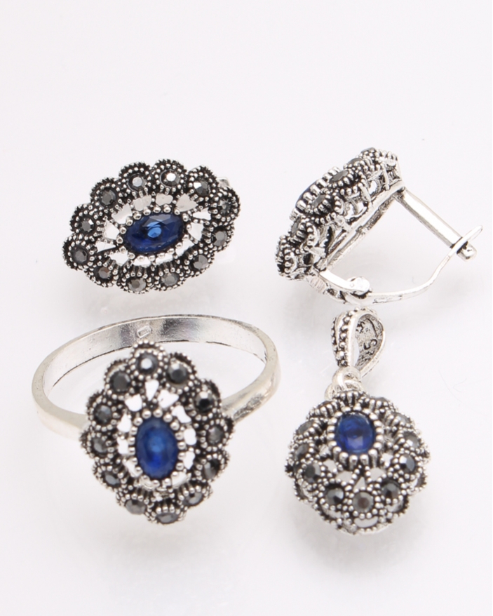 Set argint cu marcasite si piatra albastra cod 3-26310, gr7.4