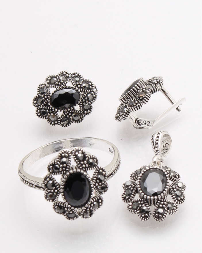 Set argint cu piatra neagra si marcasite cod 3-26319, gr8.5