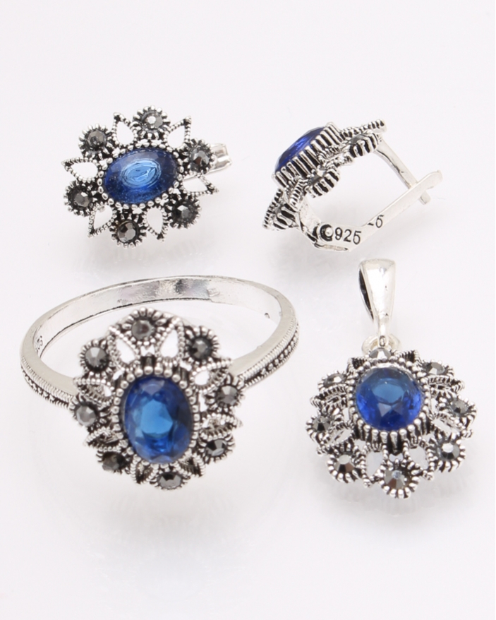 Set argint cu marcasite si piatra albastra cod 3-26325, gr7.6