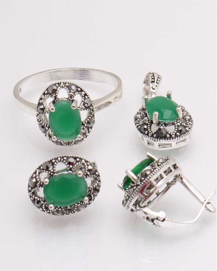 Set argint cu marcasite si piatra verde cod 3-29687, gr7.9
