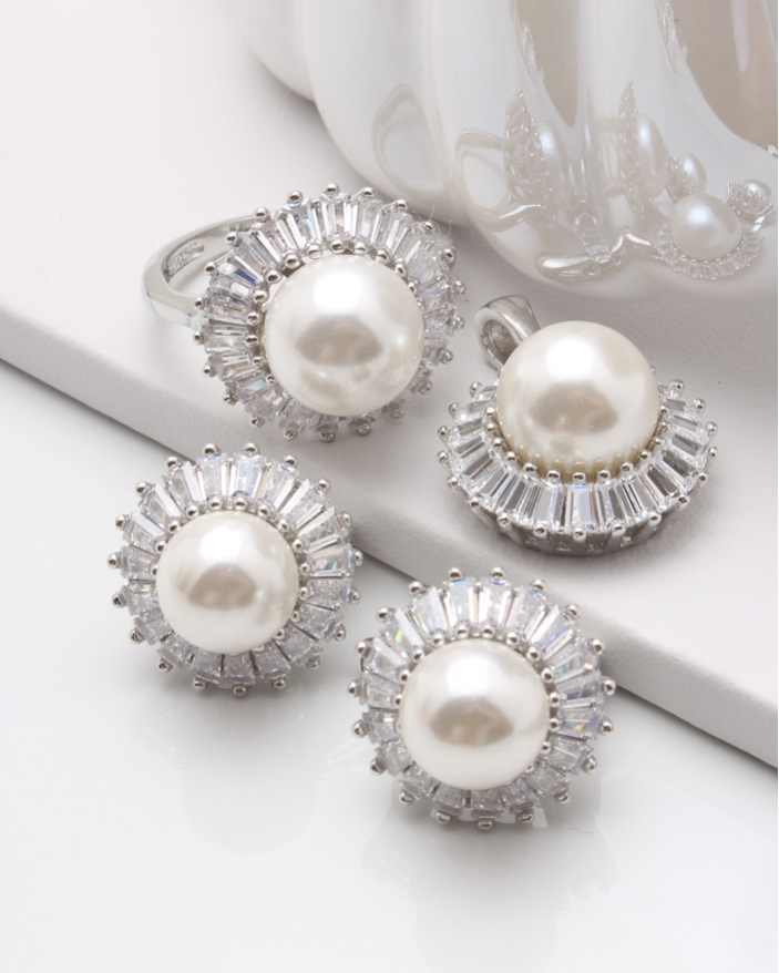 Set argint cu perle cod 3-45800, gr18